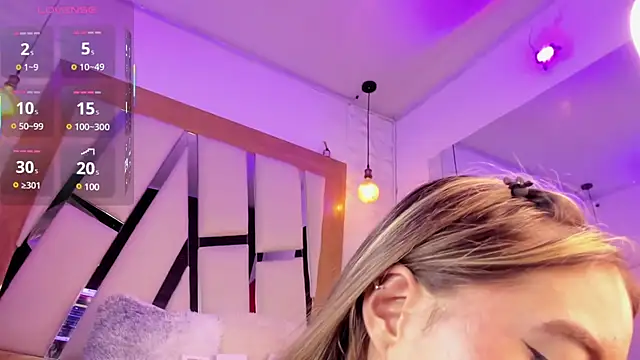 ary cooper  online show from February 26, 2025, 2:49 pm