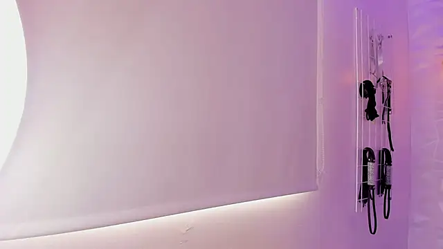 ary cooper  online show from March 1, 2025, 3:49 pm