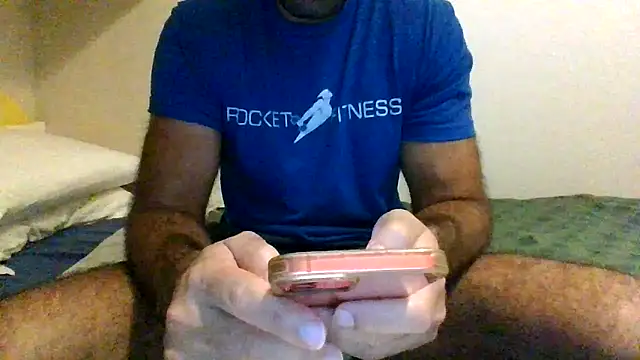 Snapshot of coppai200 chatting on October 6, 2025, 1:56 pm coppai200 online show from October 6, 2025, 1:56 pm