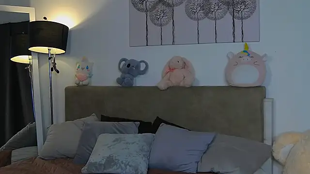 Snapshot of CassKiera chatting on October 2, 2025, 4:38 am CassKiera online show from October 2, 2025, 4:38 am