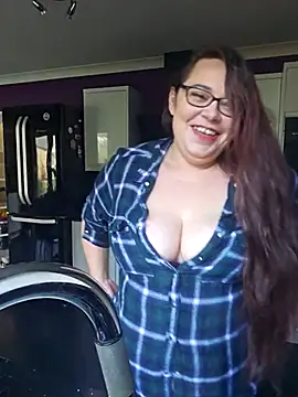 Snapshot of Sexy_Binxy chatting on September 25, 2025, 10:21 am Sexy Binxy online show from September 25, 2025, 10:21 am