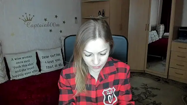 SilviaEyes online show from January 19, 2025, 10:28 am