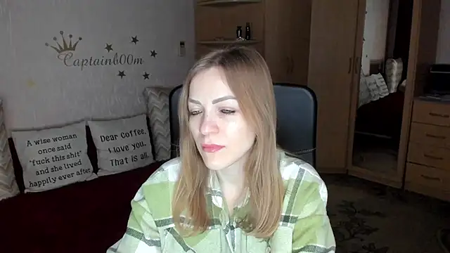 SilviaEyes online show from January 16, 2025, 4:17 am