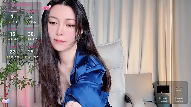 Snapshot of Ada-xixi chatting on October 9, 2025, 12:28 pm Ada-xixi online show from October 9, 2025, 12:28 pm