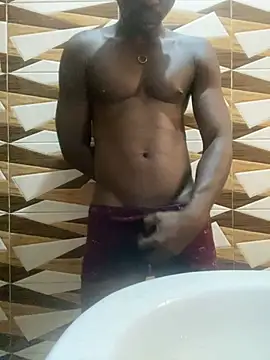 Snapshot of BigBrotherFreak chatting on February 8, 2026, 8:23 am BigBrotherFreak online show from February 8, 2026, 8:23 am