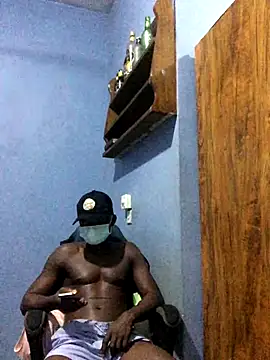 Snapshot of BigBrotherFreak chatting on October 10, 2025, 4:35 am BigBrotherFreak online show from October 10, 2025, 4:35 am