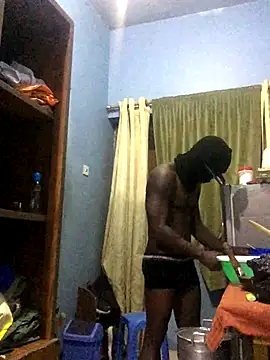 Snapshot of BigBrotherFreak chatting on September 17, 2025, 6:32 pm BigBrotherFreak online show from September 17, 2025, 6:32 pm