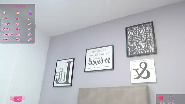 Snapshot of MileyHudson chatting on September 11, 2025, 4:01 am MileyHudson online show from September 11, 2025, 4:01 am