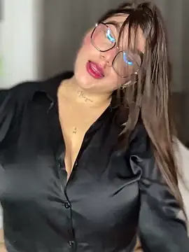 Michellesexxy online show from January 7, 2025, 2:42 am