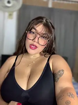 Michellesexxy online show from December 17, 2024, 3:50 am