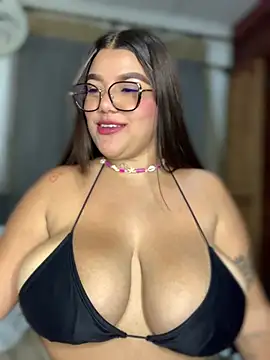 Michellesexxy online show from January 22, 2025, 5:26 am