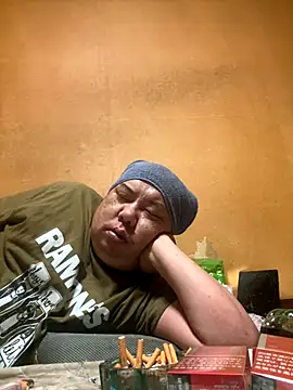 punk0805 online show from September 30, 2025, 9:15 am