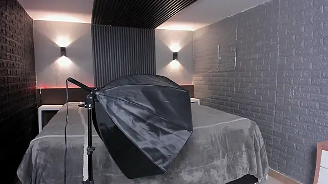 Snapshot of magic_marg chatting on October 2, 2025, 8:45 pm magic marg online show from October 2, 2025, 8:45 pm