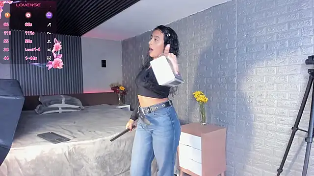 Snapshot of magic_marg chatting on October 1, 2025, 7:51 pm magic marg online show from October 1, 2025, 7:51 pm