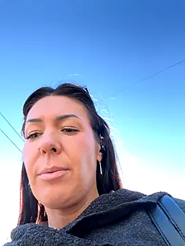 Snapshot of eveangelll chatting on October 20, 2025, 7:20 am eveangelll online show from October 20, 2025, 7:20 am