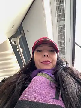 eveangelll online show from February 5, 2025, 2:16 pm