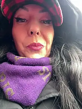 eveangelll online show from February 5, 2025, 8:11 am