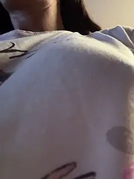 eveangelll online show from November 6, 2025, 4:27 am