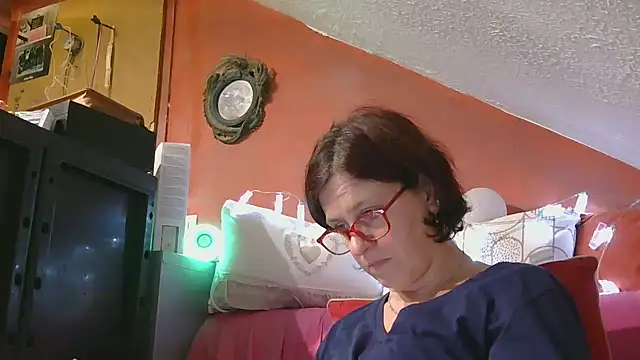 lanax online show from November 6, 2025, 1:26 pm