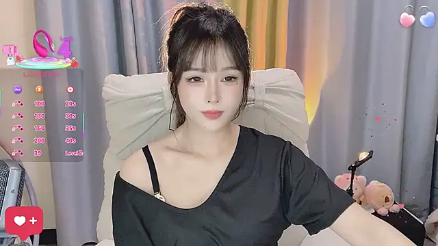 Snapshot of 7-Love chatting on October 1, 2025, 1:15 pm 7-Love online show from October 1, 2025, 1:15 pm