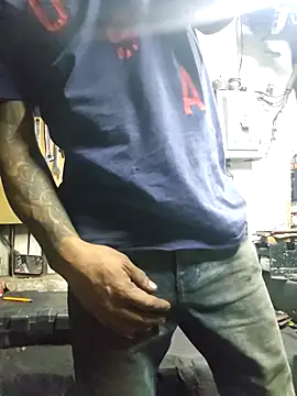 pene latinoriico online show from October 17, 2025, 5:33 am