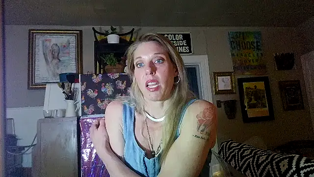 Glamazonx online show from March 12, 2026, 1:33 am