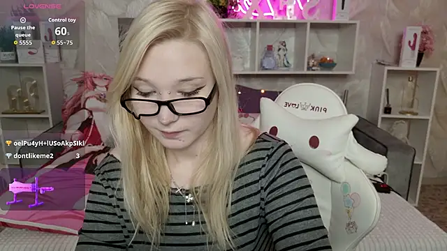 MeowkaKitty online show from March 14, 2026, 1:55 am