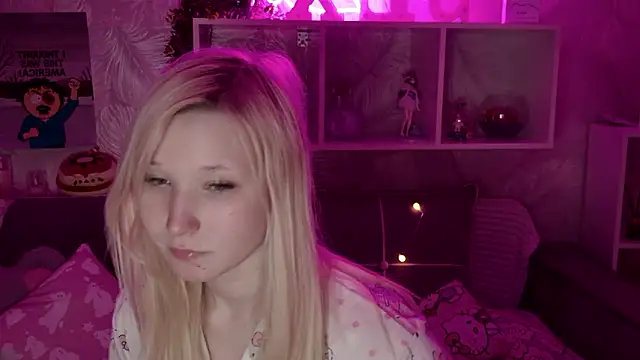 MeowkaKitty online show from February 7, 2026, 2:19 am