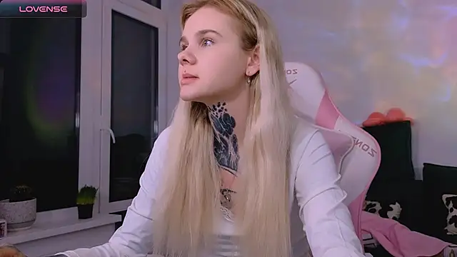 Britney Lynch online show from March 14, 2026, 6:25 pm