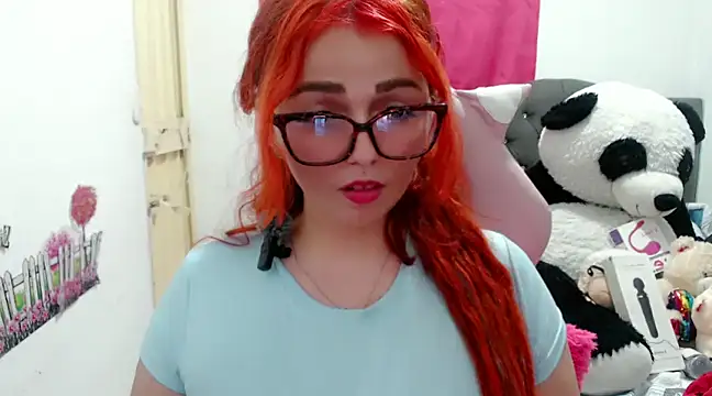 Snapshot of Alexatexa2929 chatting on January 8, 2025, 1:32 am Alexatexa2929 online show from January 8, 2025, 1:32 am
