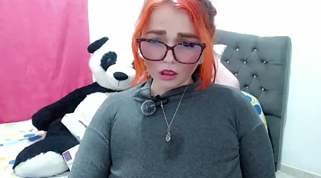 Snapshot of Alexatexa2929 chatting on January 18, 2025, 6:24 am Alexatexa2929 online show from January 18, 2025, 6:24 am
