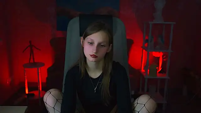 EllaHorton online show from January 30, 2025, 3:51 pm