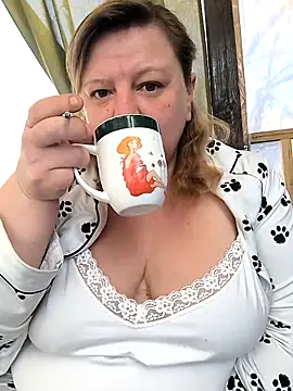 jusichka online show from March 9, 2025, 9:13 am