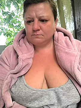 jusichka online show from September 24, 2025, 5:36 am