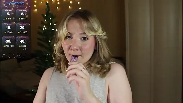 sensual girrrl online show from December 1, 2024, 7:19 pm