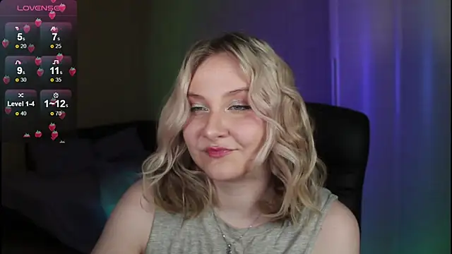 sensual girrrl online show from September 24, 2025, 7:53 pm