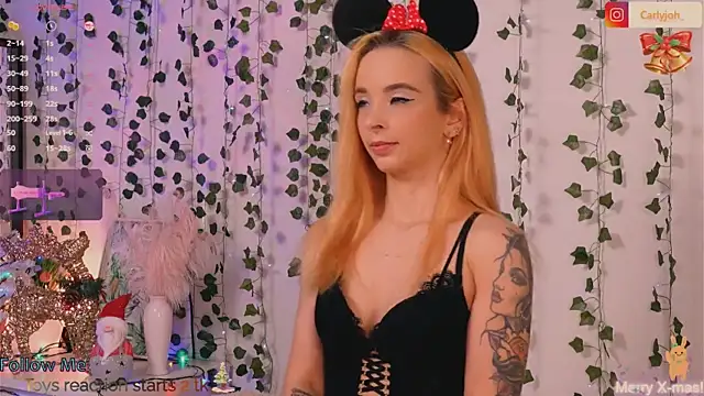 CarlyMilton online show from December 24, 2024, 9:22 pm