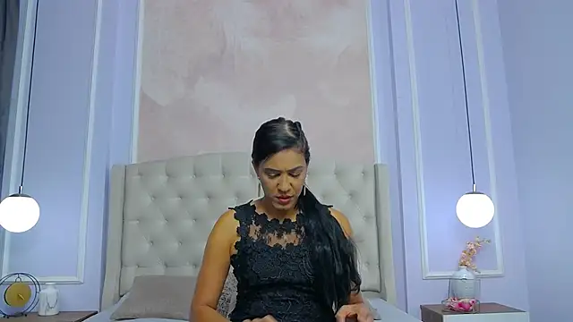 JoannaCox online show from March 5, 2025, 10:21 pm