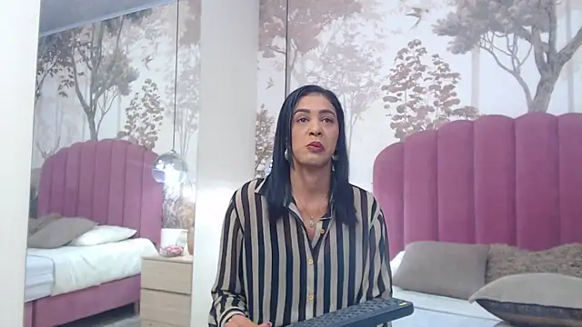 JoannaCox online show from March 1, 2025, 8:42 pm