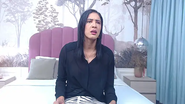 JoannaCox online show from March 3, 2025, 6:46 pm