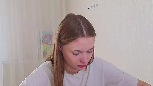 Snapshot of CharryClim chatting on October 21, 2025, 4:12 am CharryClim online show from October 21, 2025, 4:12 am