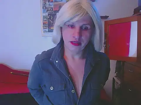 LorenJade online show from December 23, 2025, 10:03 am