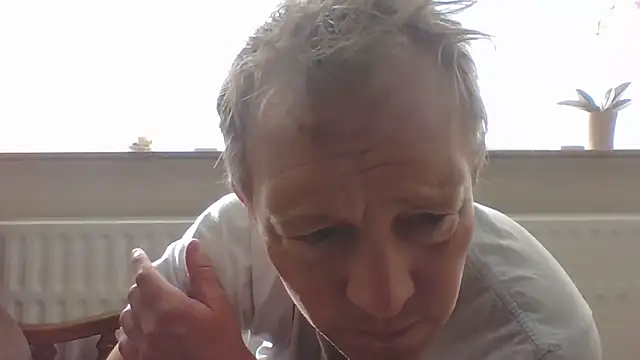 bertolini online show from March 26, 2026, 8:23 am