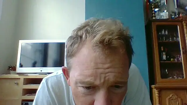 Snapshot of bertolini chatting on September 21, 2025, 6:51 am bertolini online show from September 21, 2025, 6:51 am