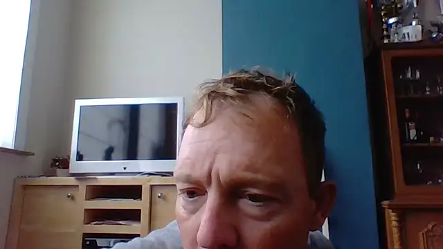 bertolini online show from September 18, 2025, 12:52 pm
