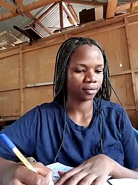 Snapshot of Sexy-Aljan chatting on December 3, 2024, 8:00 am Sexy-Aljan online show from December 3, 2024, 8:00 am