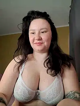 AlexaLexie online show from April 4, 2026, 7:59 am