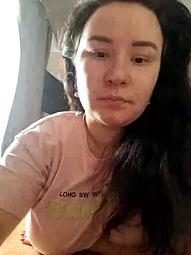 Snapshot of AlexaLexie chatting on February 14, 2025, 10:59 am AlexaLexie online show from February 14, 2025, 10:59 am