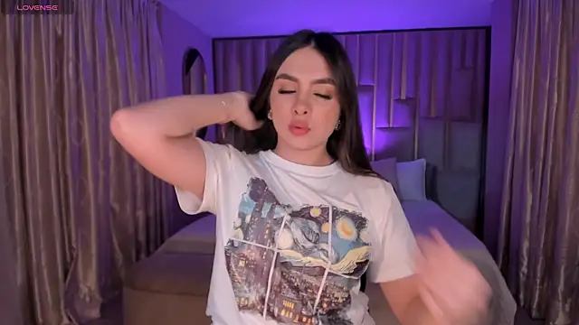 EloisaOlivero online show from December 2, 2025, 11:23 am