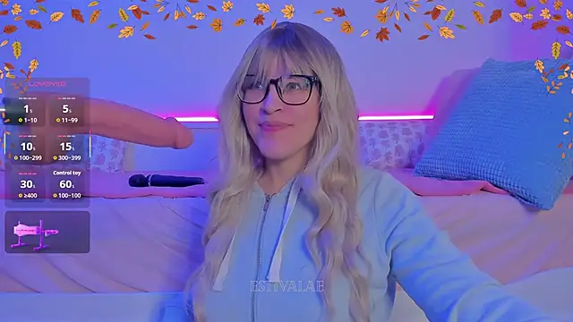 Snapshot of estivalae chatting on October 20, 2025, 3:19 am estivalae online show from October 20, 2025, 3:19 am